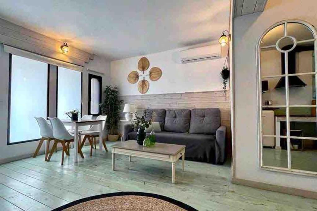 New Cozy Beach Apartment, Wifi Valensiya Dış mekan fotoğraf