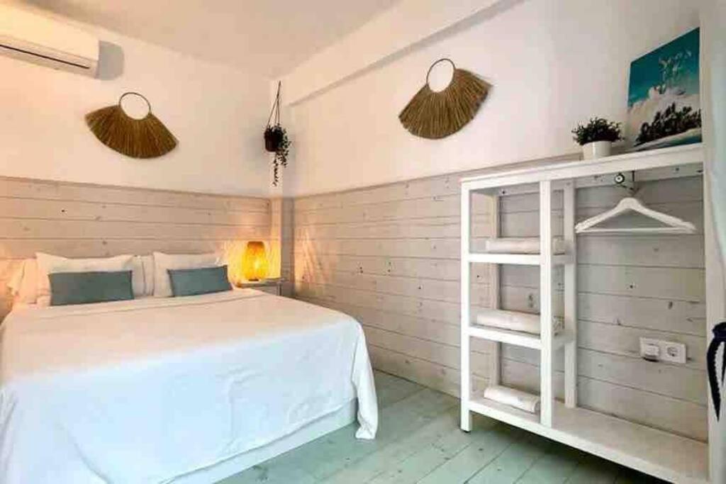 New Cozy Beach Apartment, Wifi Valensiya Dış mekan fotoğraf