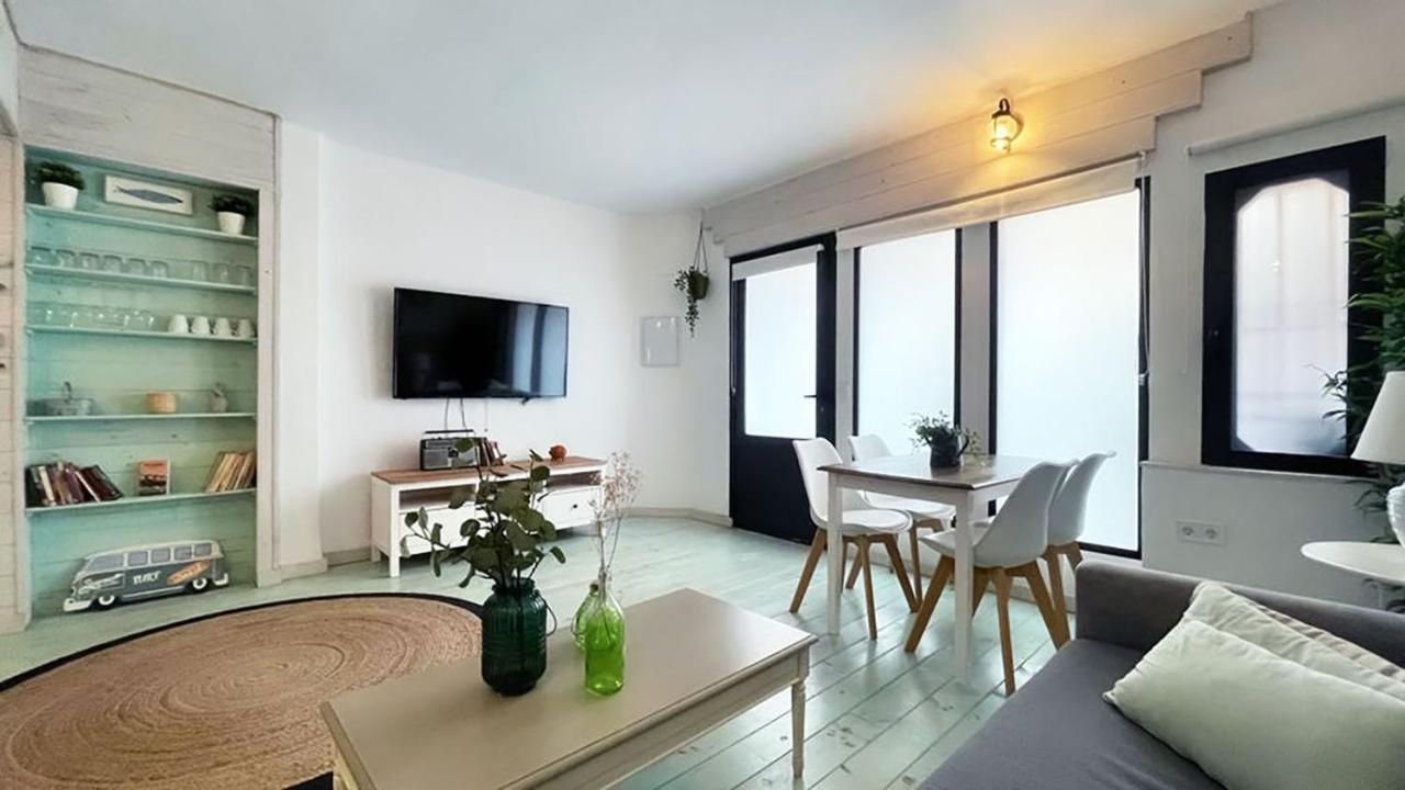 New Cozy Beach Apartment, Wifi Valensiya Dış mekan fotoğraf